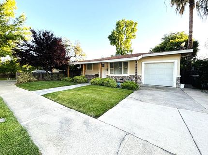 233 Birch, Roseville, CA 95678 Photo