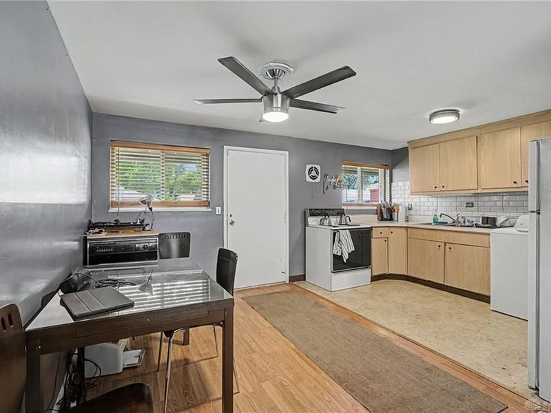 3679 Elmira Drive, Dayton, OH 45439 Photo 9
