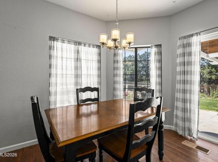 8605 Eaglenest Road, Sparks, NV 89436 Photo