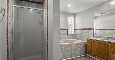 8605 Eaglenest Road, Sparks, NV 89436 Photo