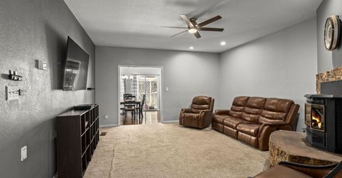 8605 Eaglenest Road, Sparks, NV 89436 Photo