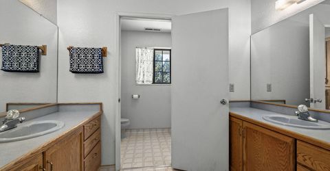 8605 Eaglenest Road, Sparks, NV 89436 Photo