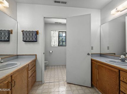8605 Eaglenest Road, Sparks, NV 89436 Photo