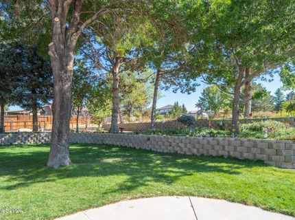 8605 Eaglenest Road, Sparks, NV 89436 Photo