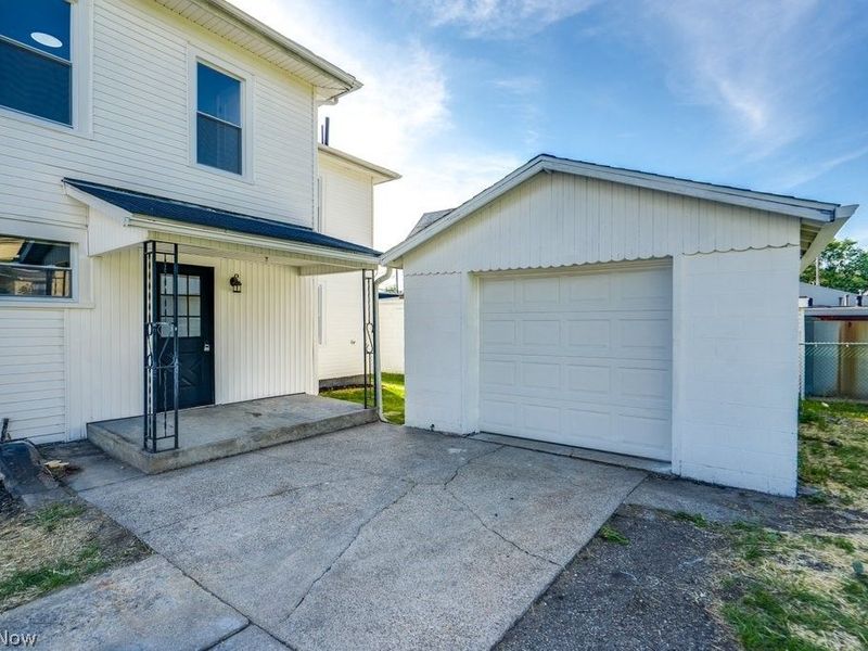 920 Erie Street S, Massillon, OH 44646 Photo 5