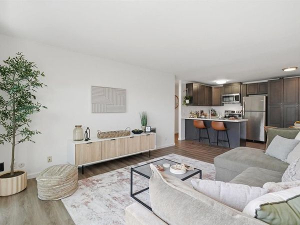 199 Montecito Ave , Unit 305, Oakland, CA 94610