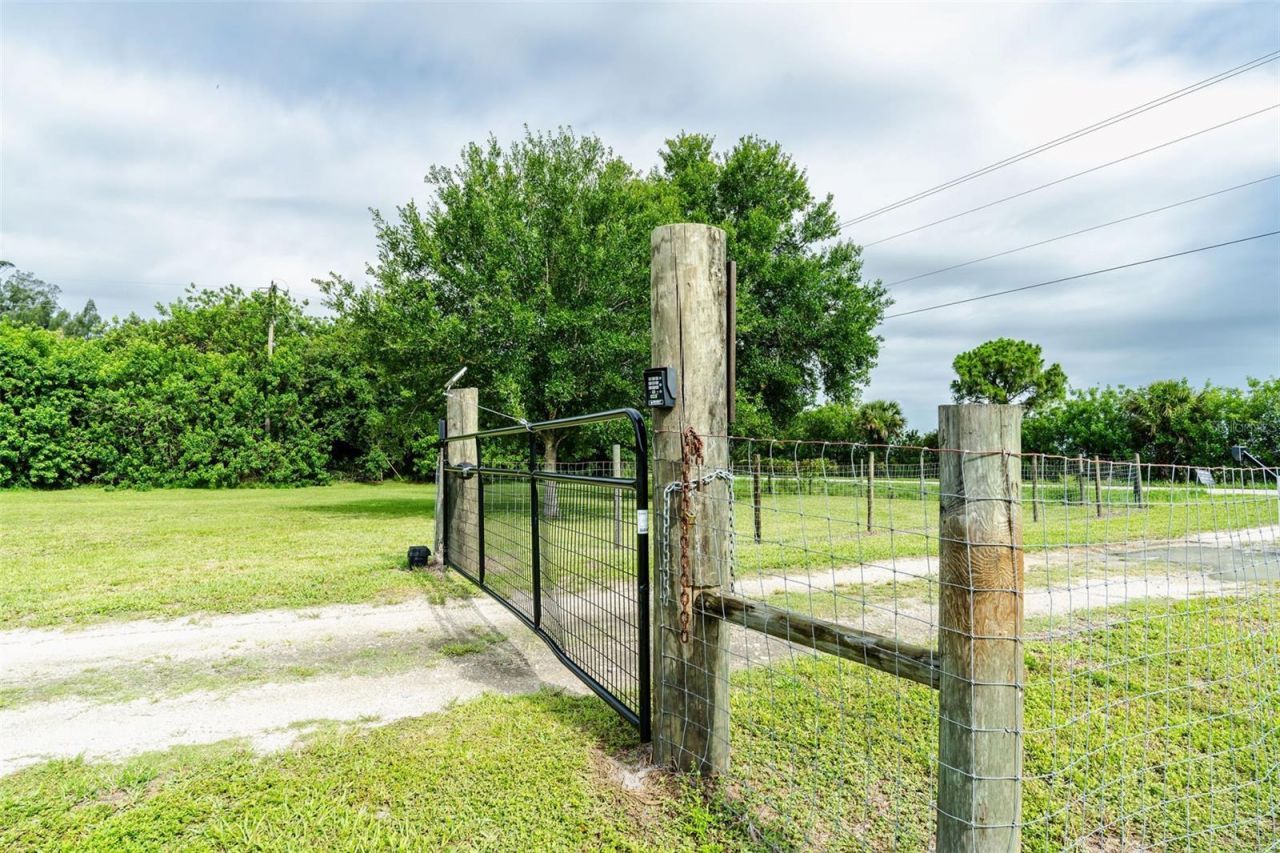2049 Everhigh Acres Road , Clewiston, FL 33440 Photo