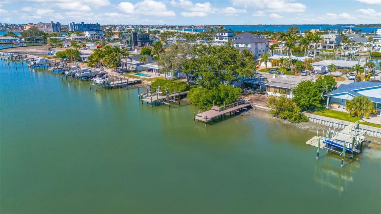 7932 2nd Avenue S, Saint Petersburg, FL 33707 Photo