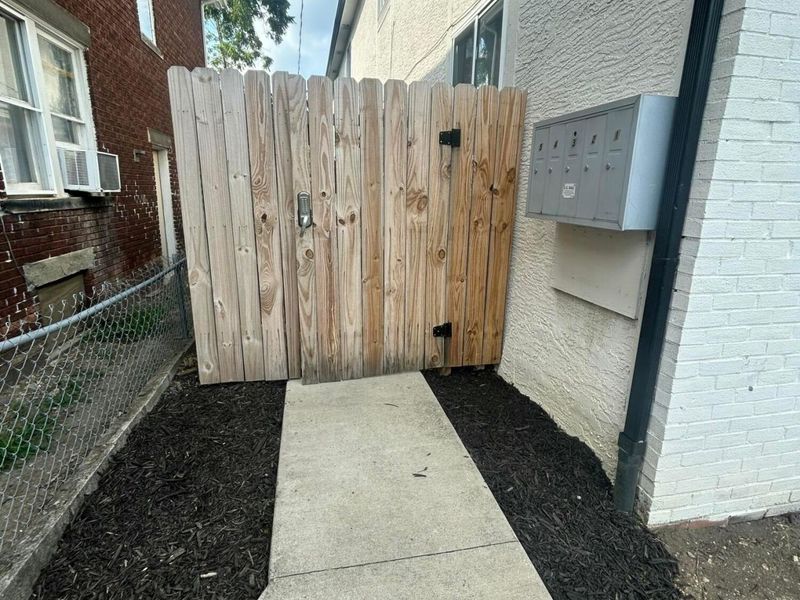 432 E 14th Avenue, Columbus, OH 43201 Photo 14
