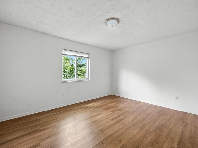 432 E 14th Avenue, Columbus, OH 43201 Photo 24