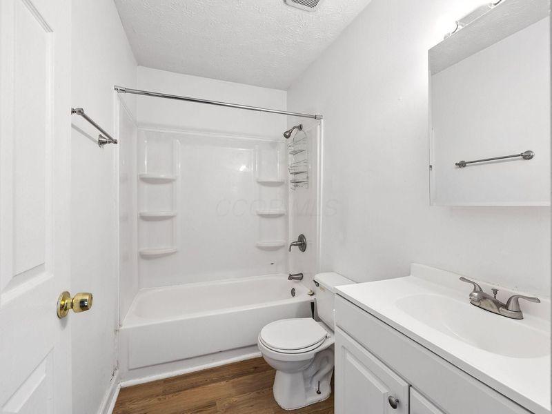 432 E 14th Avenue, Columbus, OH 43201 Photo 28
