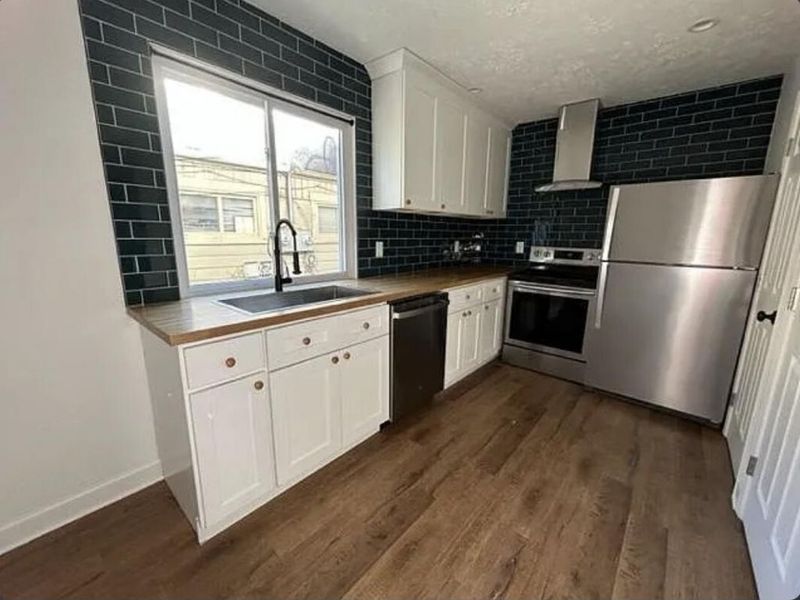 432 E 14th Avenue, Columbus, OH 43201 Photo 6
