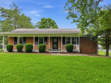 5666 Winchester Road, Lexington, KY 40509