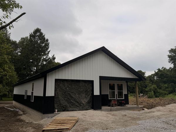 224 N First Street, Mitchell, IN 47446