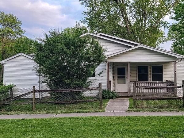 48 Chapman Avenue, Auburn, NY 13021