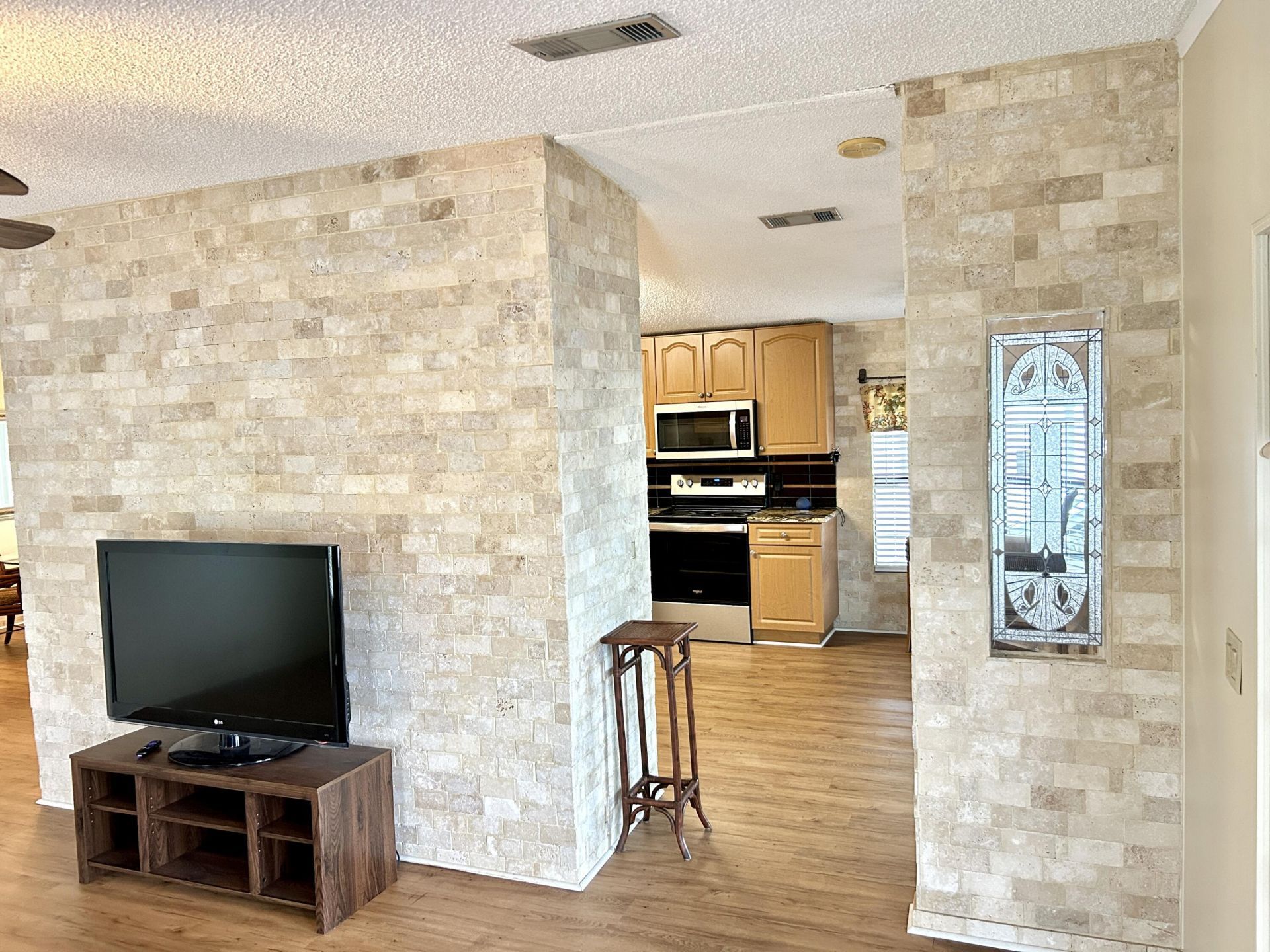 3409 Lake Overlook Place, Lake Worth, FL 33462 Photo
