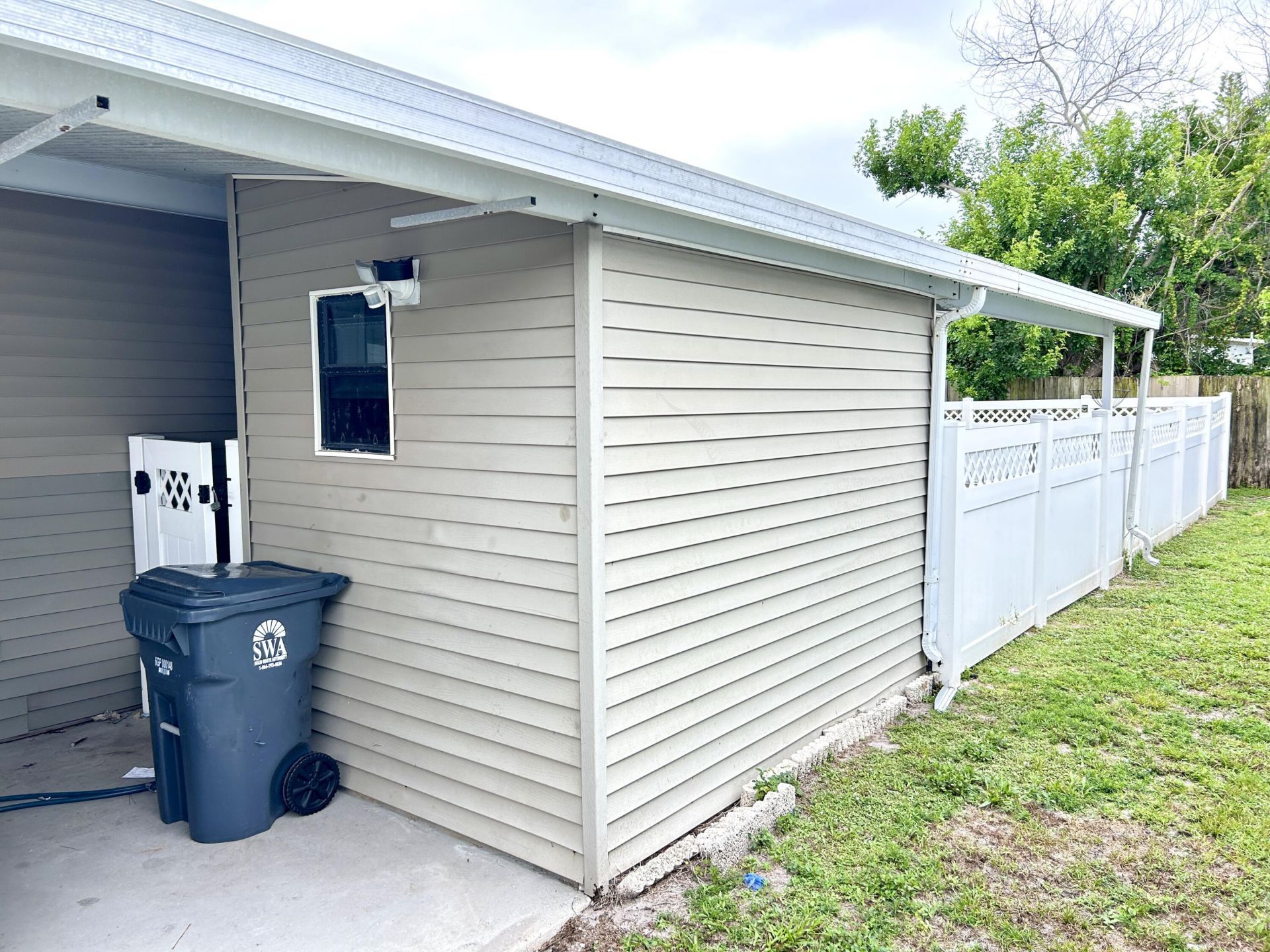 3409 Lake Overlook Place, Lake Worth, FL 33462 Photo