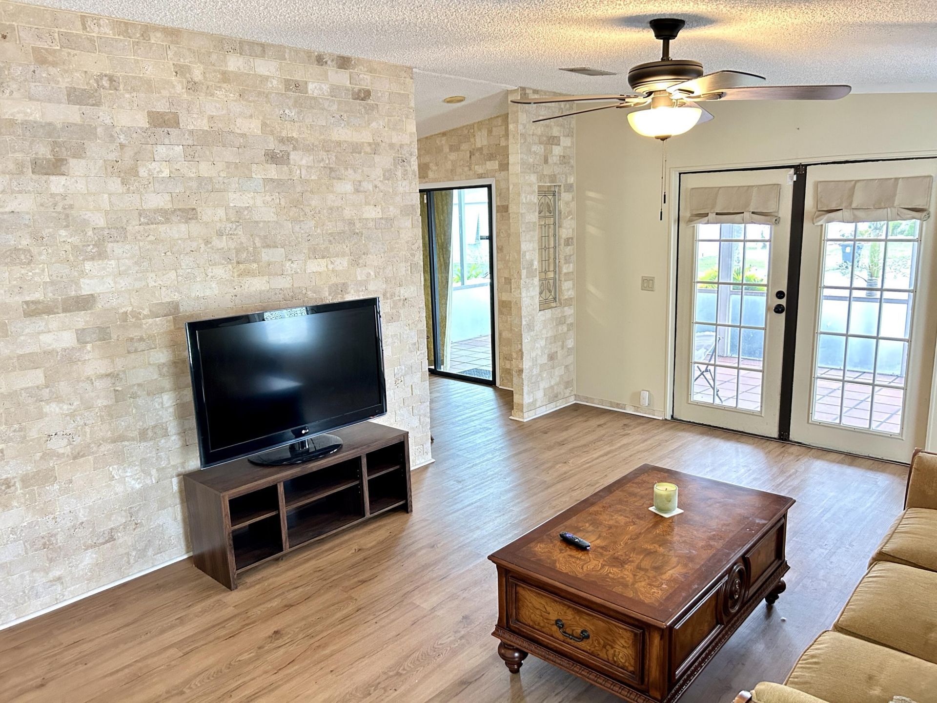 3409 Lake Overlook Place, Lake Worth, FL 33462 Photo