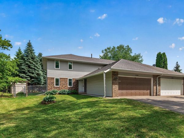 12405 Birnamwood Court , Burnsville, MN 55337
