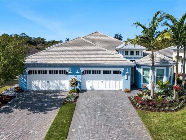 5811 Haiti DR , NAPLES, FL 34113