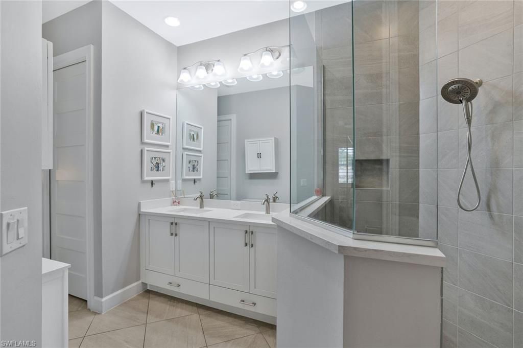 5811 Haiti Dr, Naples, FL 34113 Photo