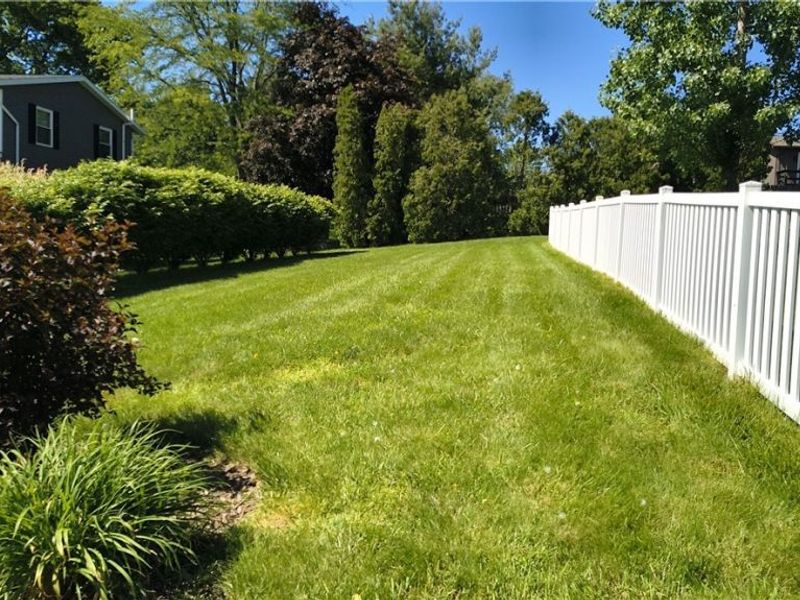 13299 Carnation Avenue NW, Hartville, OH 44632 Photo 24