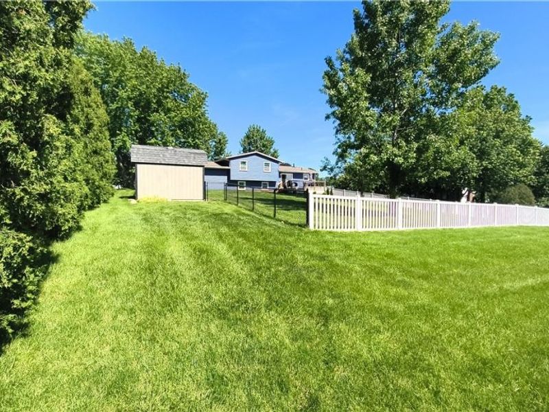 13299 Carnation Avenue NW, Hartville, OH 44632 Photo 25