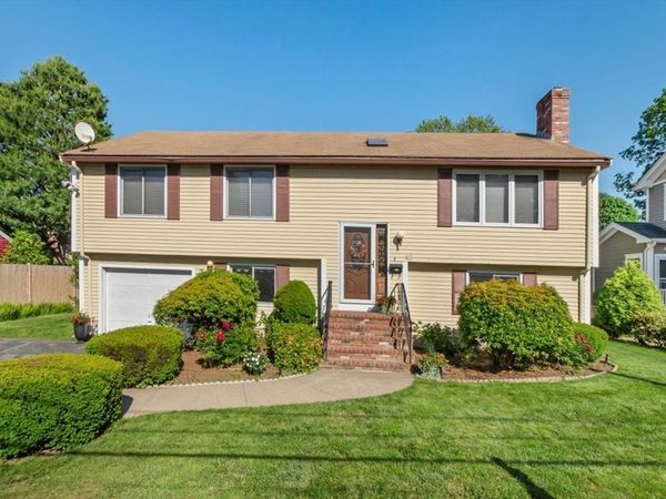 61 Canterbury Road, Waltham, MA 02453