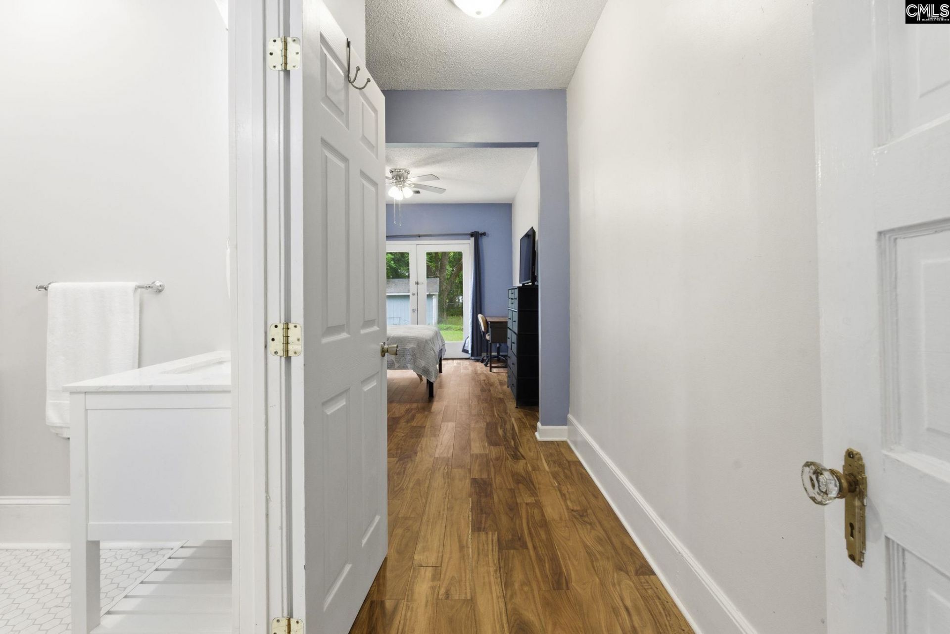 502 Graymont  Photo 23