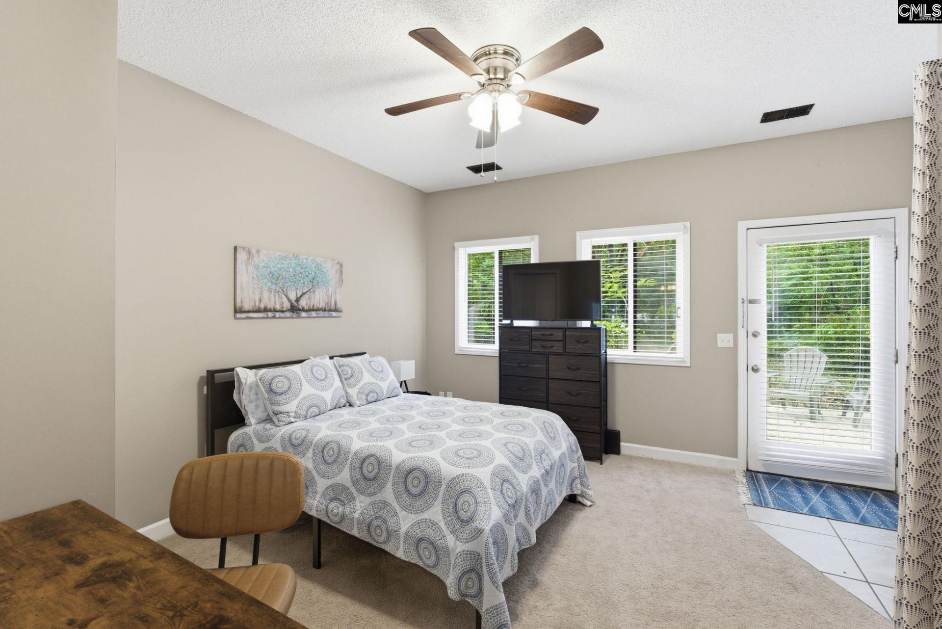 502 Graymont  Photo 30