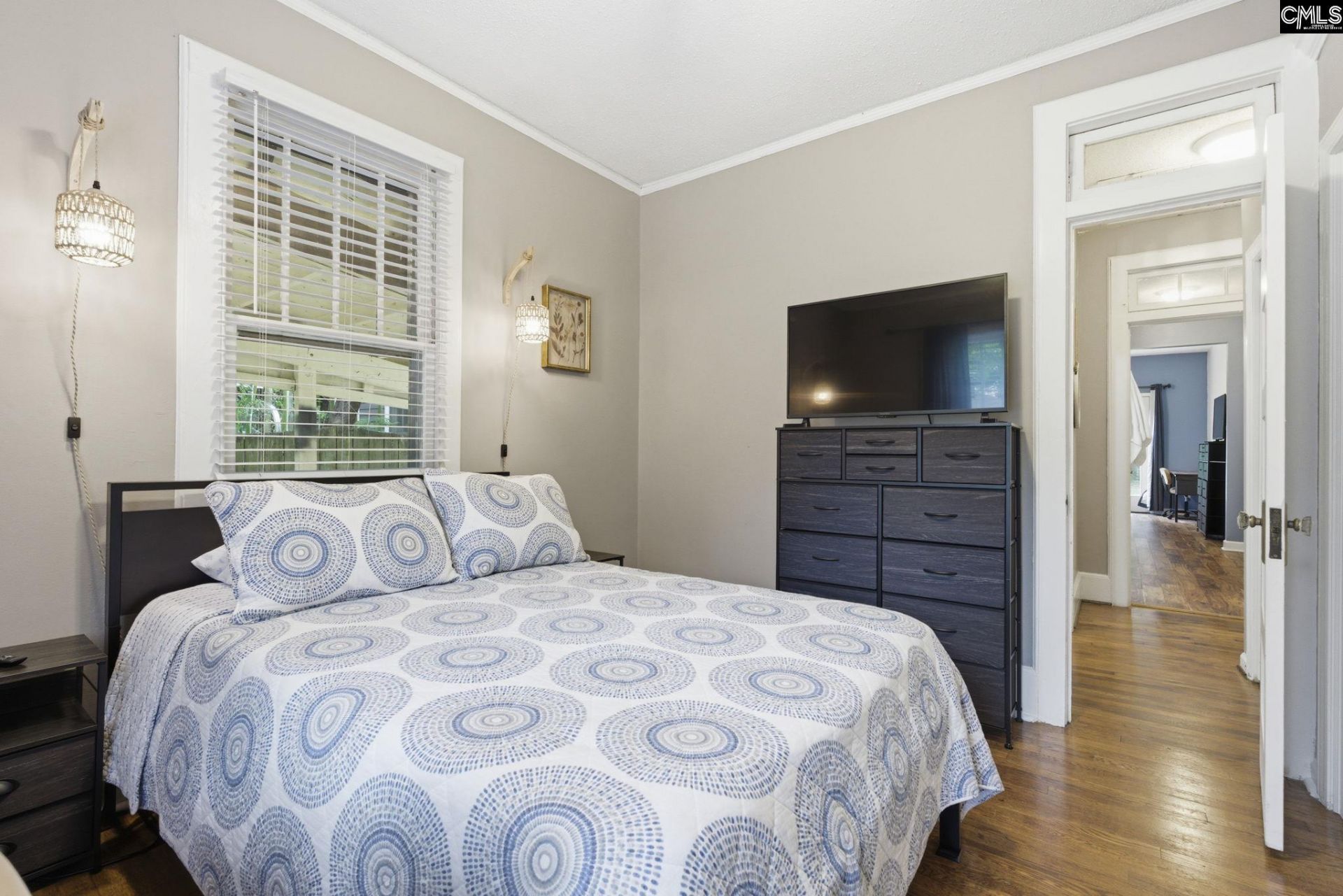 502 Graymont  Photo 35