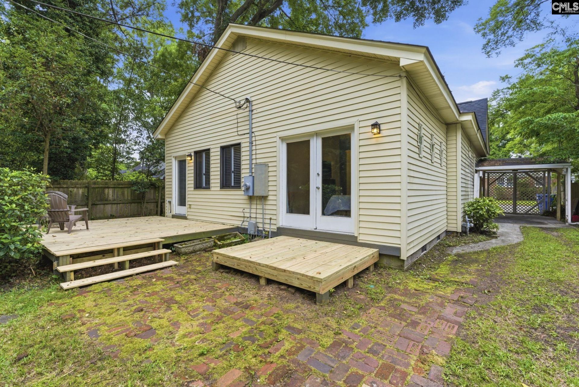 502 Graymont  Photo 40