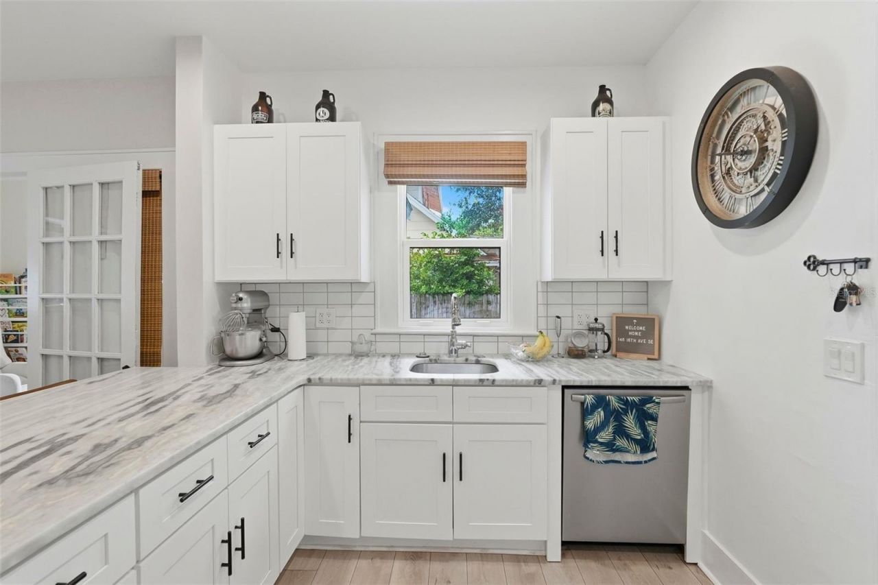 146 16th Avenue Se, Saint Petersburg, FL 33701 Photo