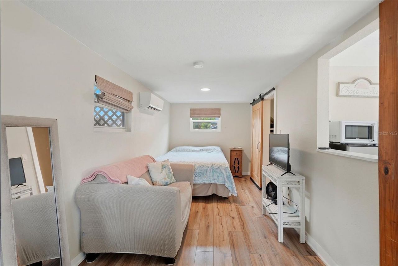 146 16th Avenue Se, Saint Petersburg, FL 33701 Photo