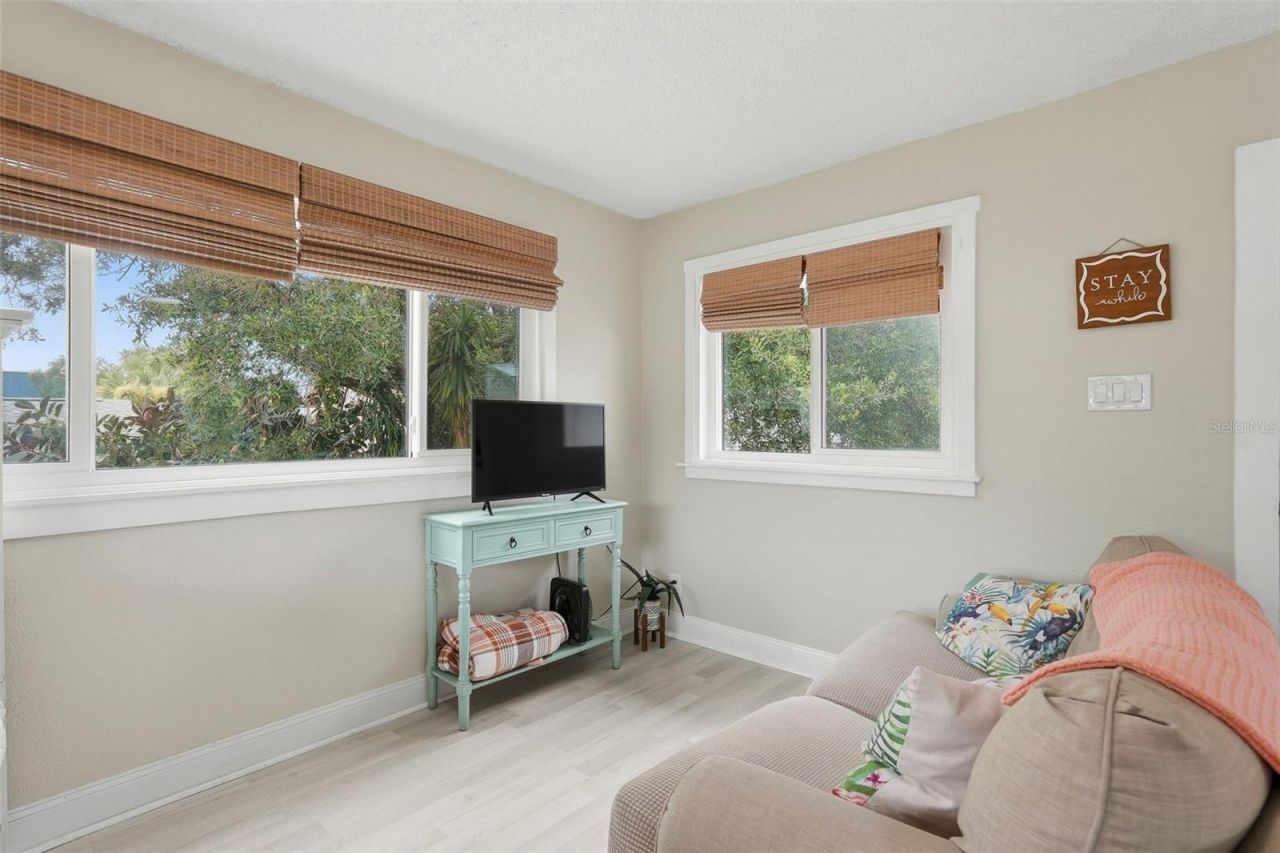 146 16th Avenue Se, Saint Petersburg, FL 33701 Photo