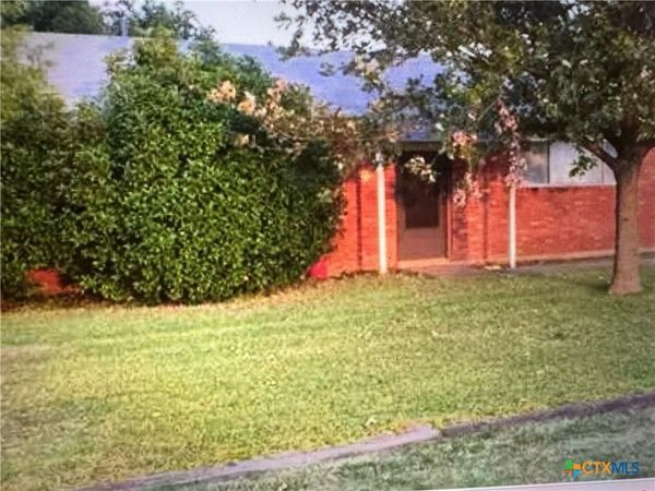 3041 Monroe St , Commerce, TX 75428