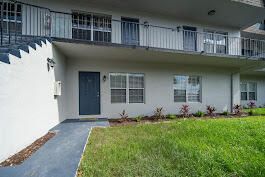 3901 36th Court, Unit D204, West Palm Beach, FL 33407 Photo