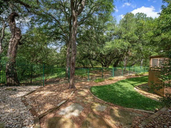 2917 BENT TREE DR, Schertz, TX 78154