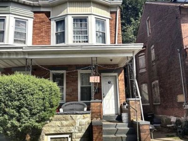 131 HOFFMAN AVENUE, TRENTON, NJ 08618