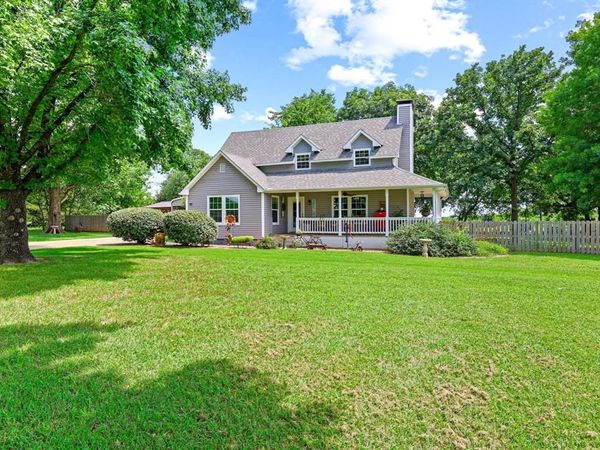 2 Mountain Climb Road, Sherman, TX 75092