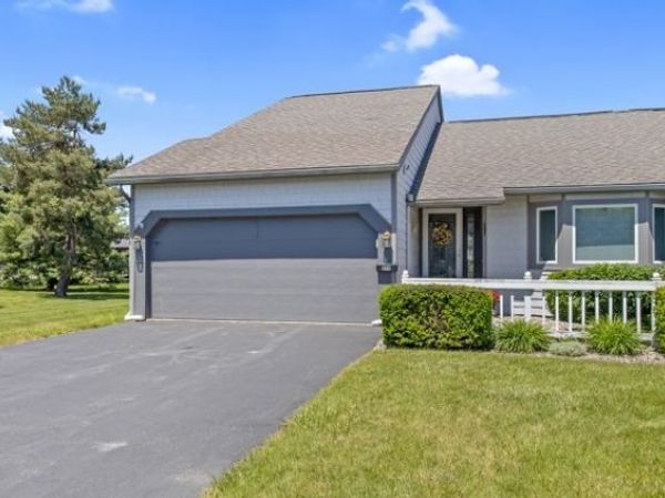 354 Summerhaven Drive N, East Syracuse, NY 13057