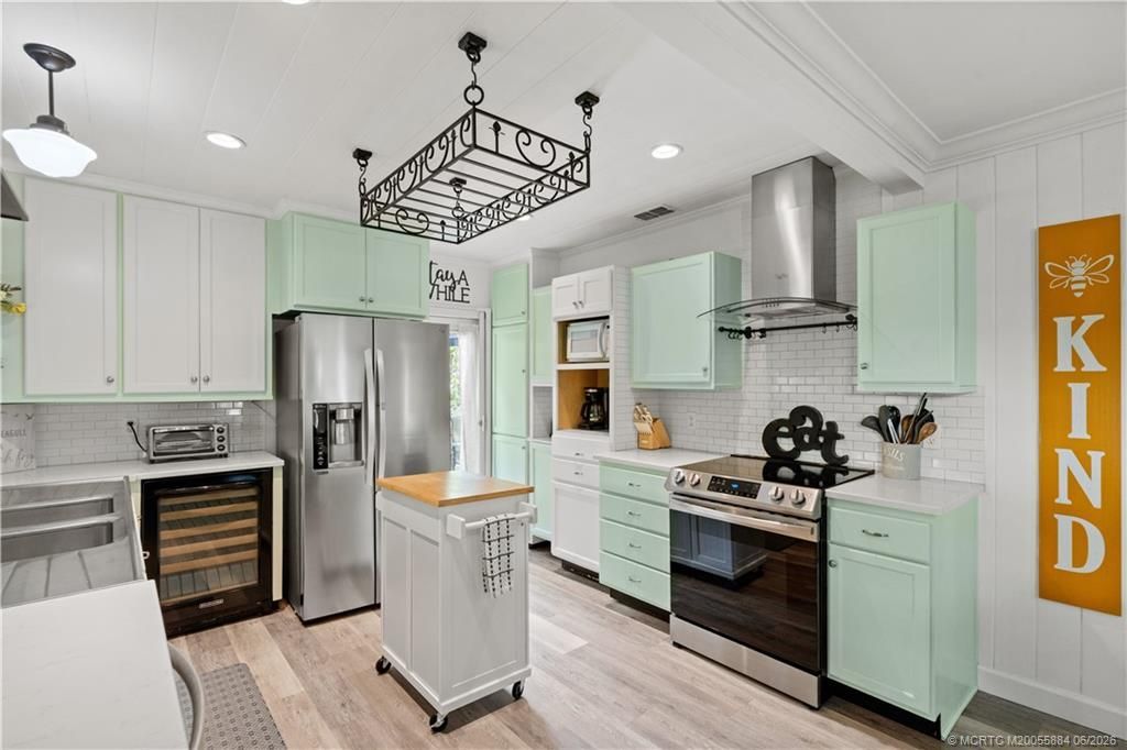 536 SW Halpatiokee Street, Stuart, FL 34994 Photo