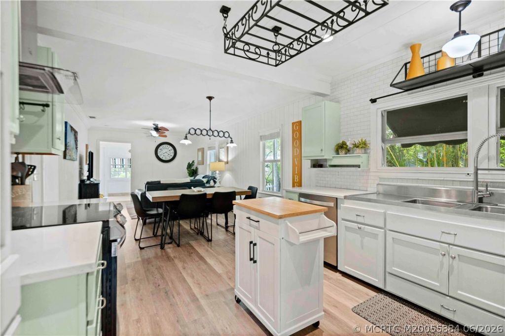 536 SW Halpatiokee Street, Stuart, FL 34994 Photo