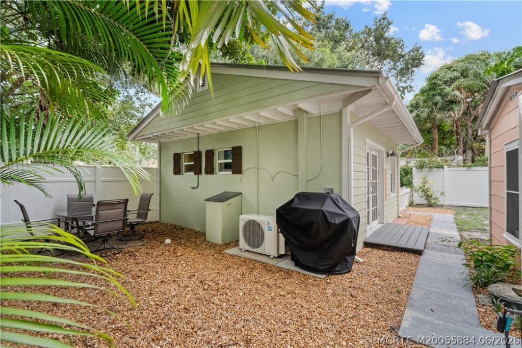 536 SW Halpatiokee Street, Stuart, FL 34994 Photo