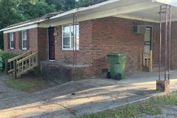105 S Jeffords St photo 4