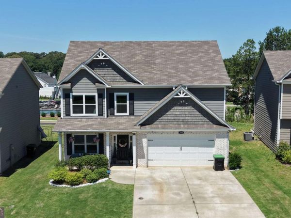 303 Melody Lane NE, Cartersville, GA 30121