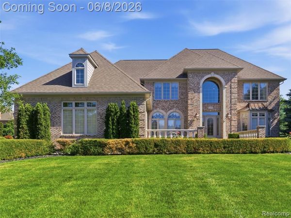 54150 Queensborough Drive, Shelby Twp, MI 48315