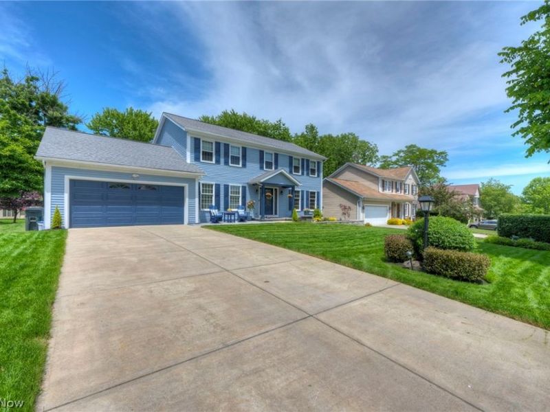 19990 Winding Trail, Strongsville, OH 44149 Photo 2