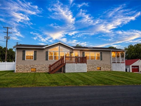 190 McGovern blvd , Crescent, PA 15046