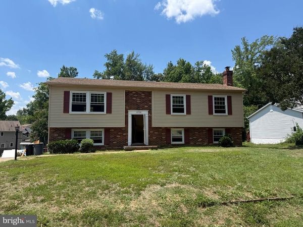 11724 ROOSEVELT ROAD , FREDERICKSBURG, VA 22407
